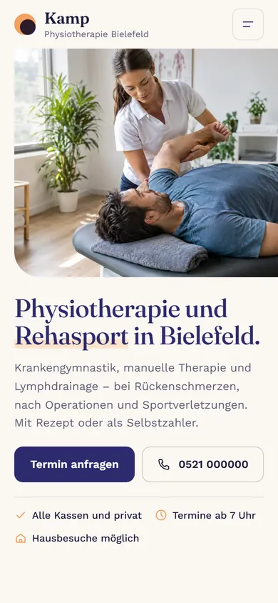 Beispiel-Entwurf: Startseite einer Praxis für Physiotherapie auf dem Handy (ausgedachter Betrieb)